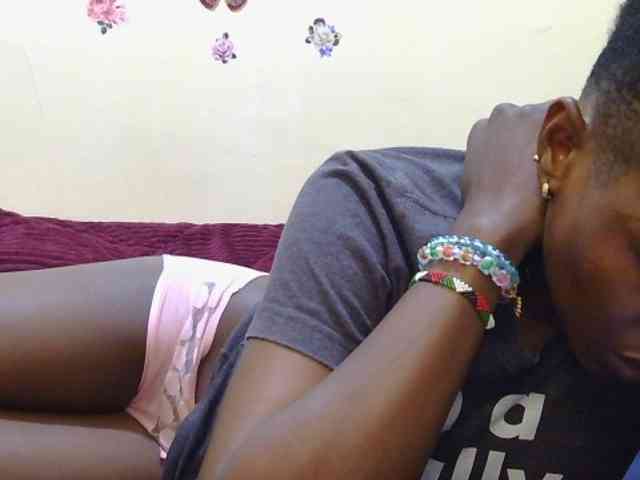 Naughtygirl3 webcam