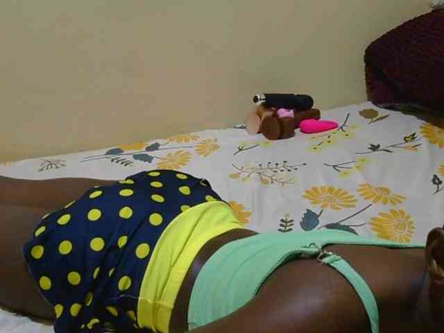 Naughtygirl3 webcam