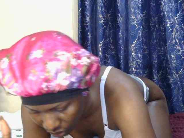 Naughtygirl3 webcam