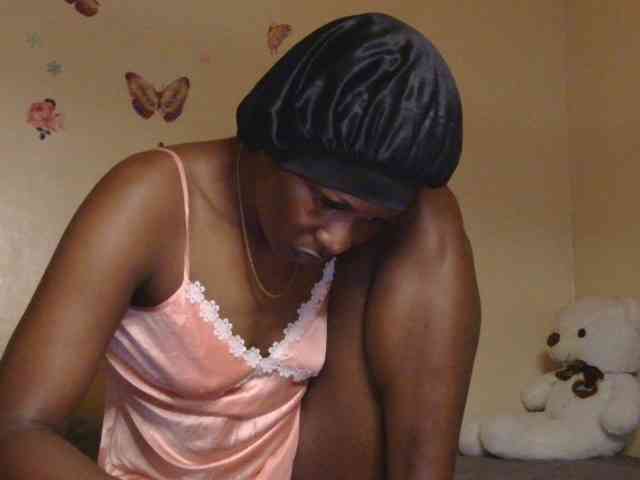 Naughtygirl3 webcam