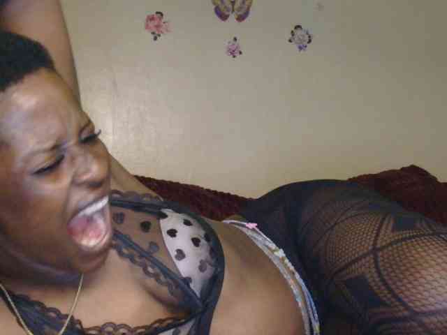 Naughtygirl3 webcam