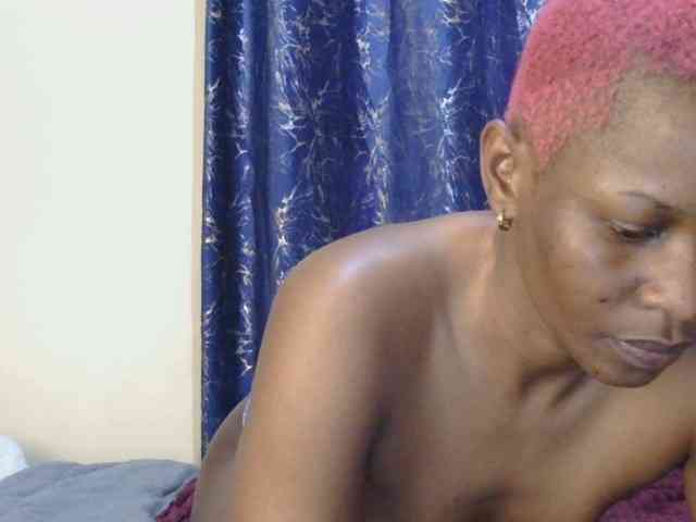 Naughtygirl3 webcam