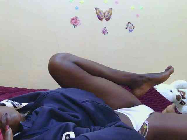 Naughtygirl3 webcam