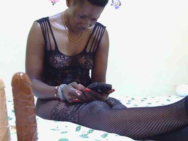 Naughtygirl3 webcam