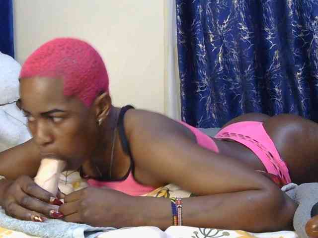 Naughtygirl3 webcam