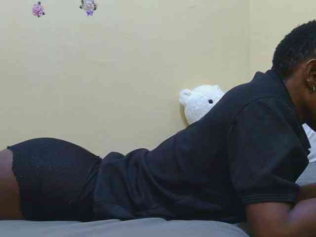 Naughtygirl3 webcam