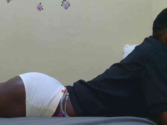 Naughtygirl3 webcam