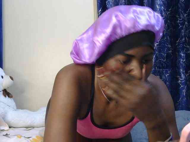 Naughtygirl3 webcam