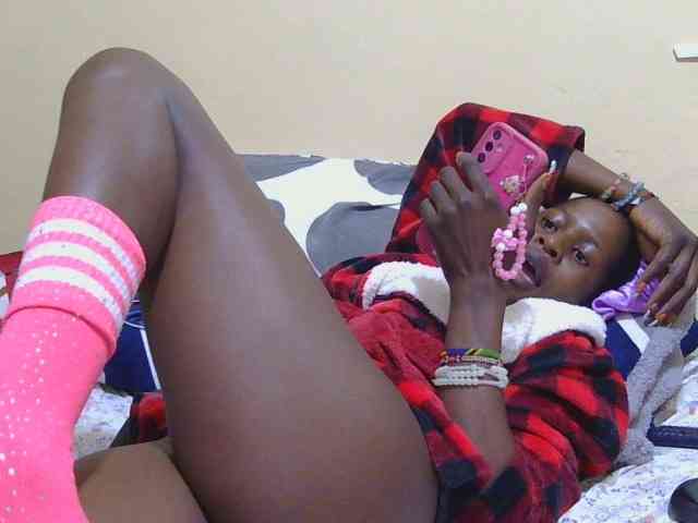 Naughtygirl3 Live Webcam on BongaCams