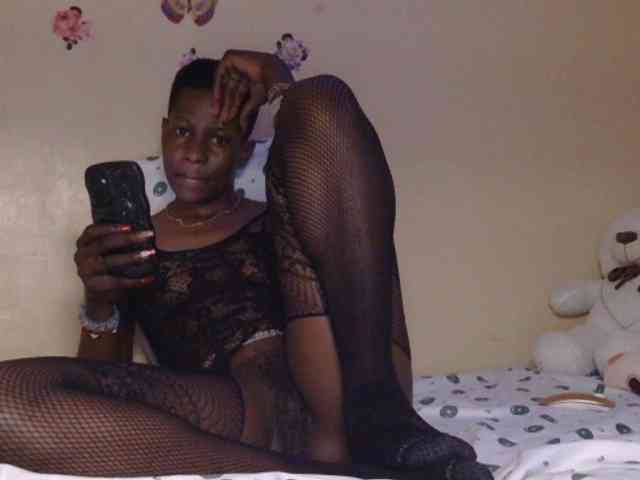 Naughtygirl3 webcam