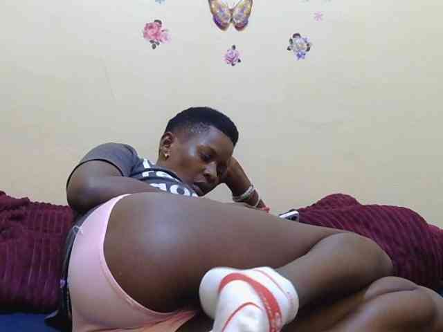Naughtygirl3 webcam