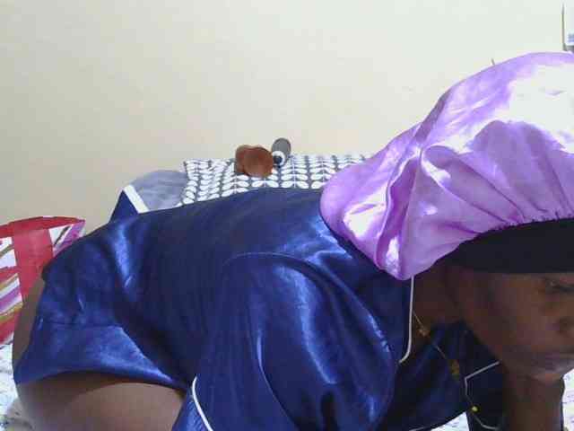 Naughtygirl3 webcam