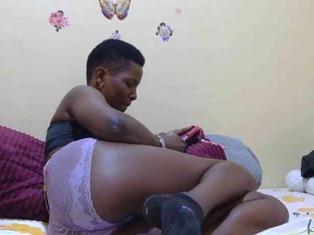 Naughtygirl3 webcam