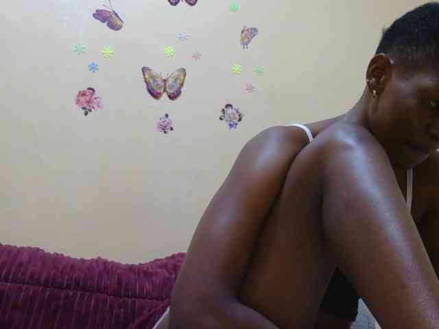 Naughtygirl3 webcam