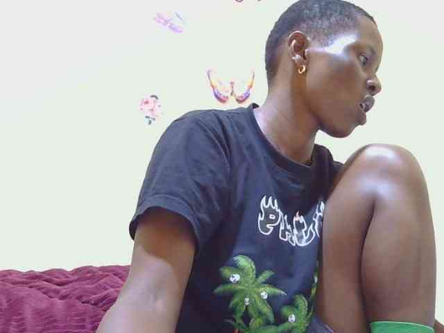Naughtygirl3 webcam