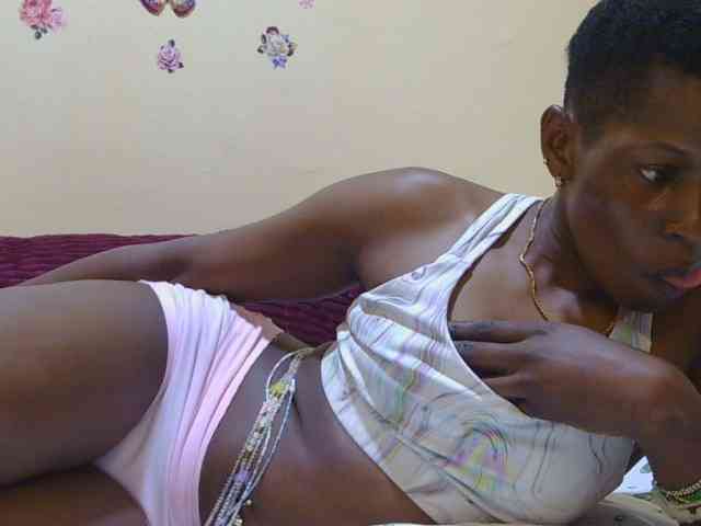 Naughtygirl3 webcam