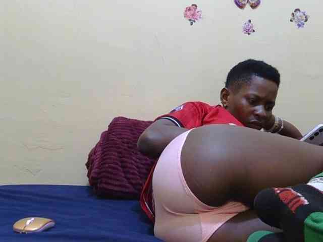 Naughtygirl3 webcam