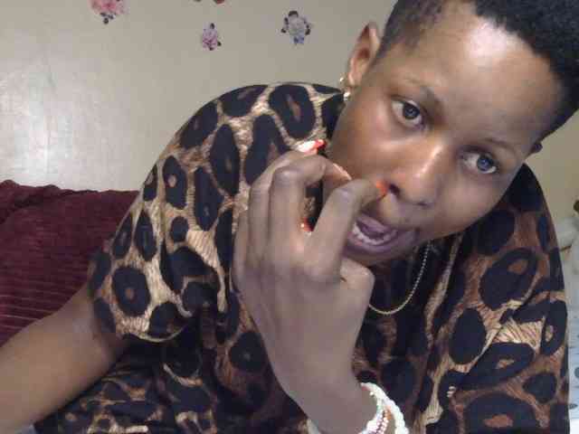 Naughtygirl3 webcam