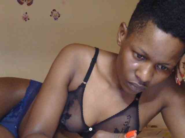Naughtygirl3 webcam