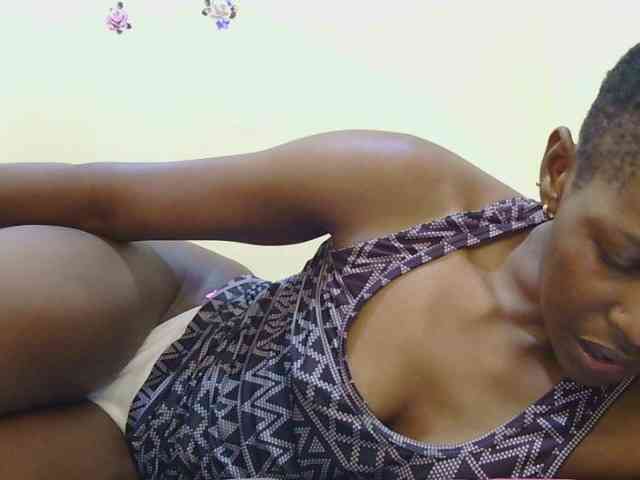 Naughtygirl3 webcam