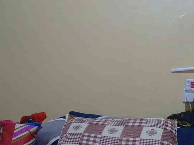 Naughtygirl3 webcam