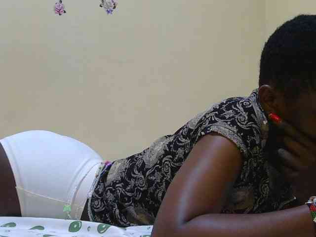 Naughtygirl3 webcam