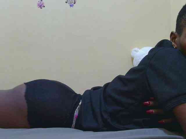 Naughtygirl3 webcam