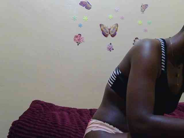 Naughtygirl3 webcam