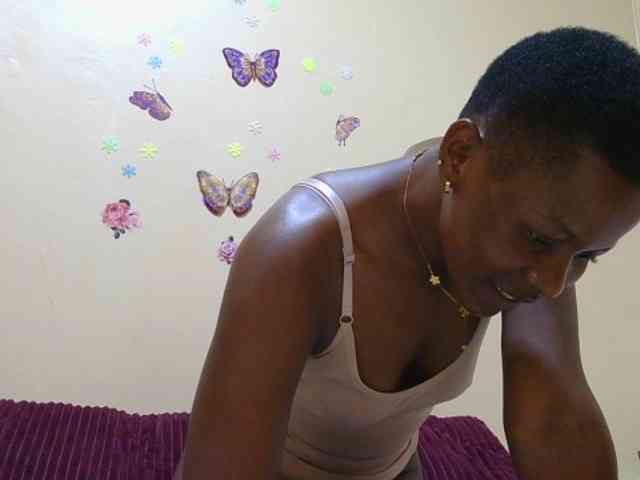 Naughtygirl3 webcam
