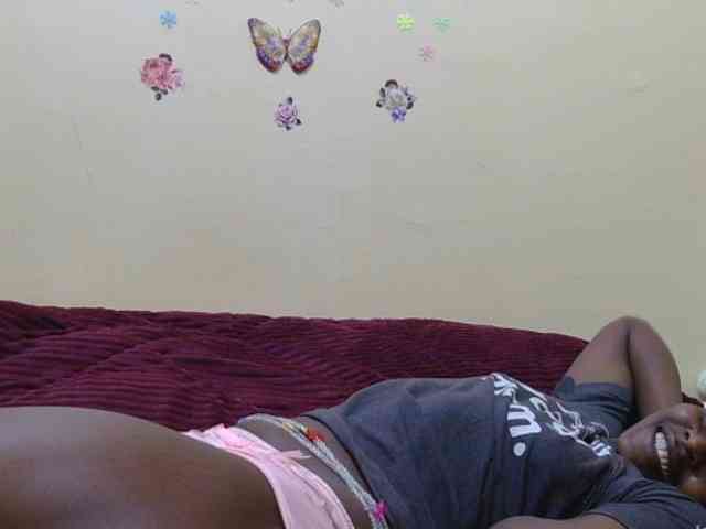 Naughtygirl3 webcam
