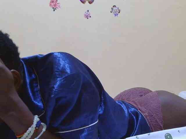 Naughtygirl3 webcam