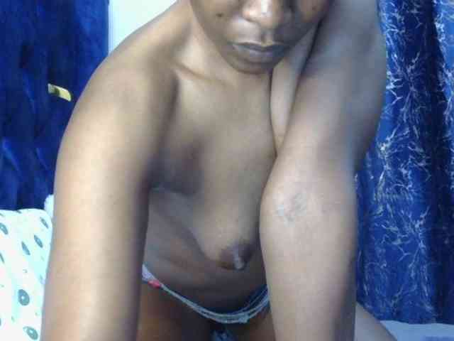 Naughtygirl3 webcam