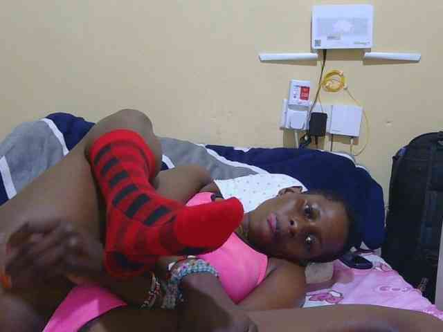 Naughtygirl3 webcam
