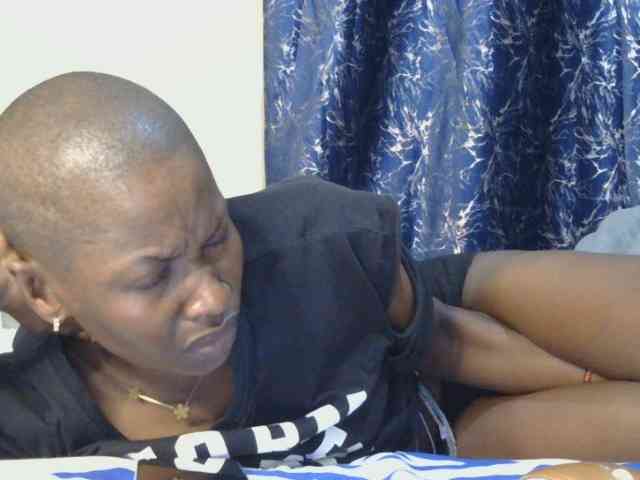 Naughtygirl3 webcam
