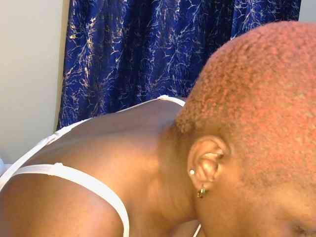 Naughtygirl3 webcam