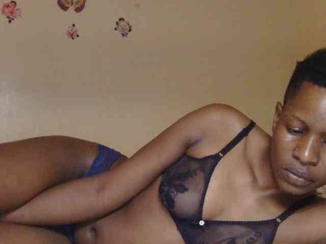 Naughtygirl3 webcam