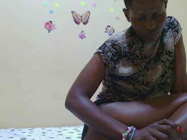 Naughtygirl3 webcam