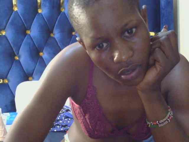Naughtygirl3 webcam