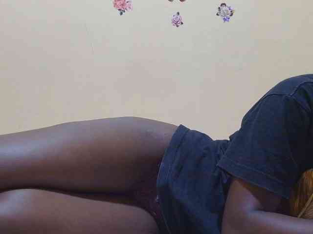 Naughtygirl3 webcam