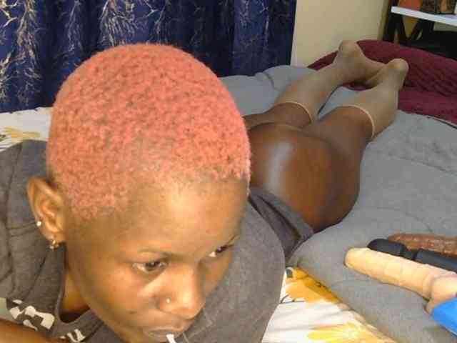 Naughtygirl3 webcam