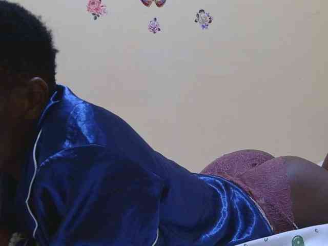 Naughtygirl3 webcam