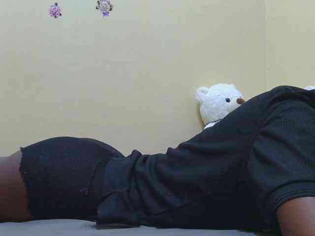 Naughtygirl3 webcam