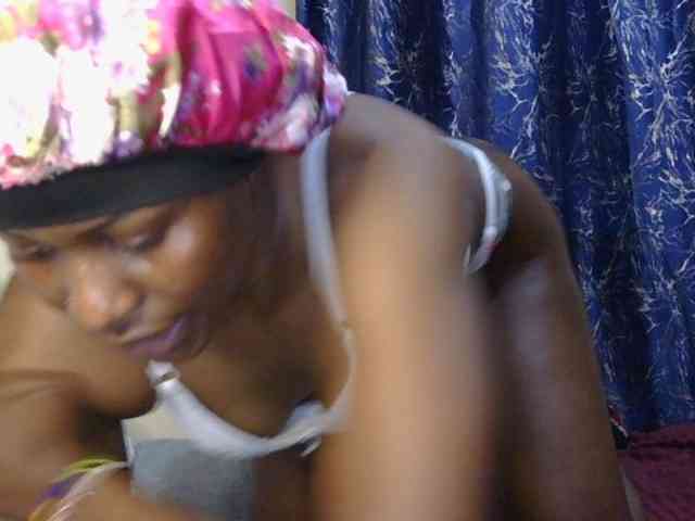 Naughtygirl3 webcam