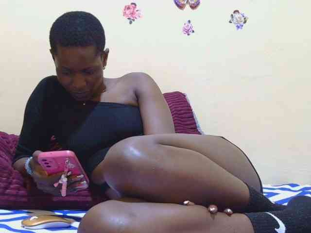 Naughtygirl3 webcam