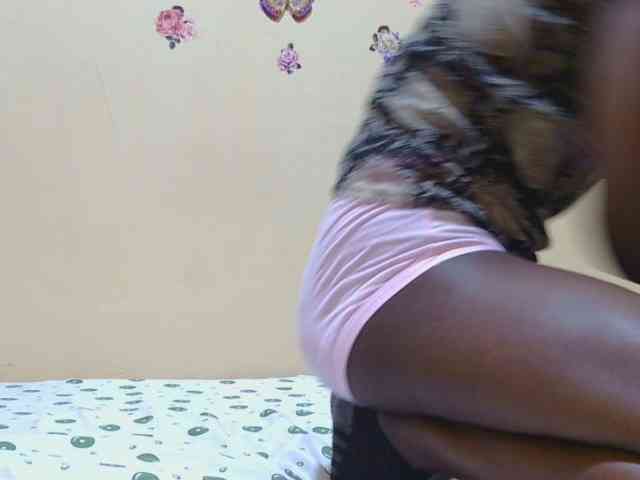 Naughtygirl3 webcam