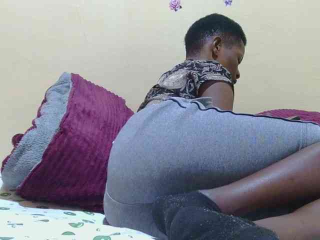 Naughtygirl3 webcam