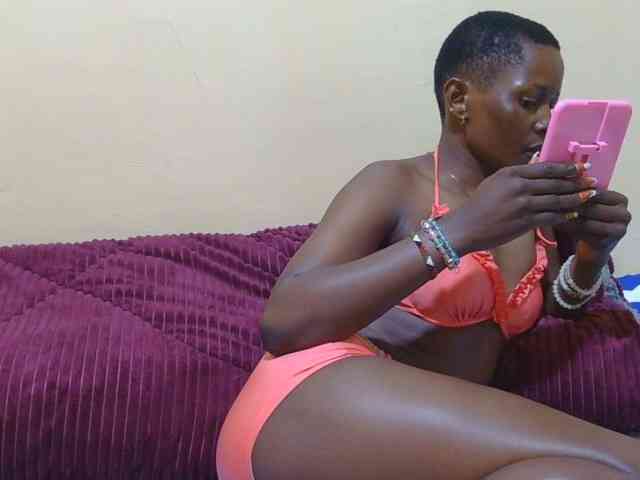 Naughtygirl3 webcam