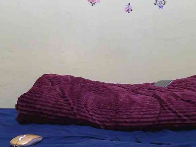 Naughtygirl3 webcam