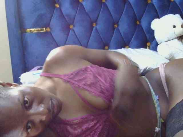 Naughtygirl3 webcam