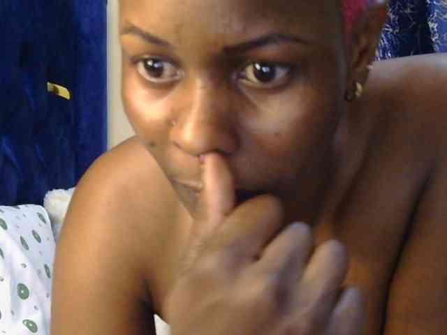 Naughtygirl3 webcam